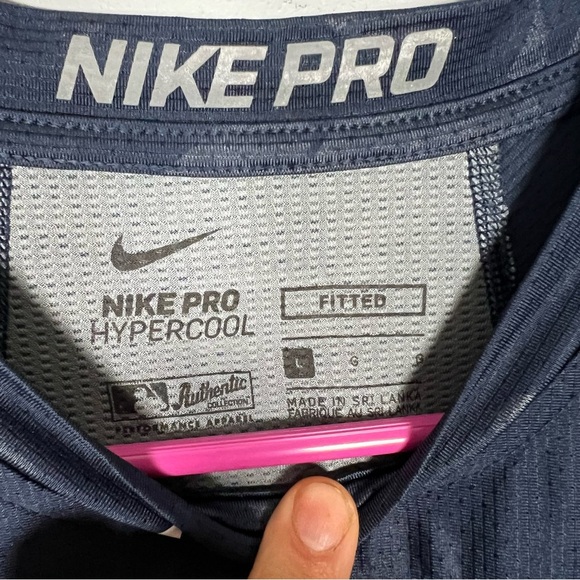 Nike Minnesota Twins T-Shirt - Picture 5 of 5